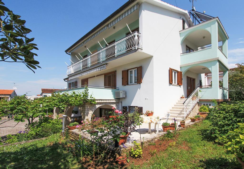 Apartments Silvia Porec Luaran gambar