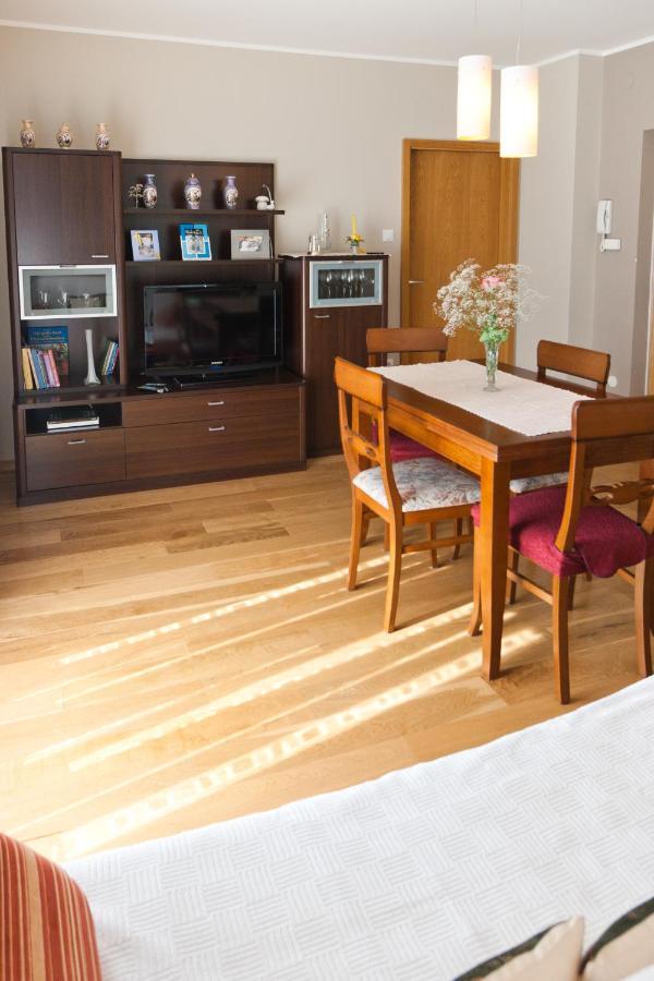 Apartments Silvia Porec Luaran gambar